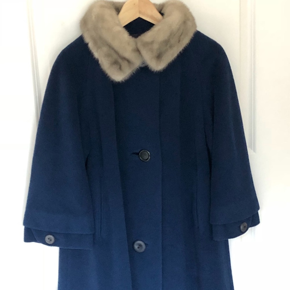 Vintage Union 60’s Wool Coat with Fur Collar Medium